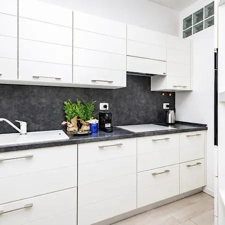 Apartament 2 Passi Dal Lago, *